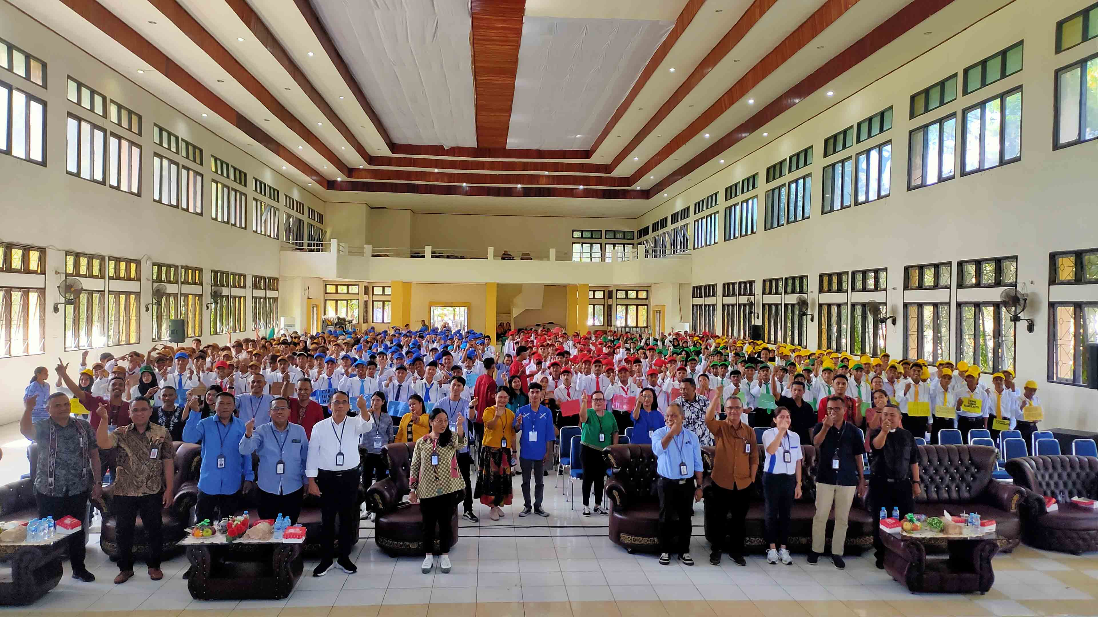 743 Mahasiswa Baru Polnam Mengikuti Perkenalan Kehidupan Kampus